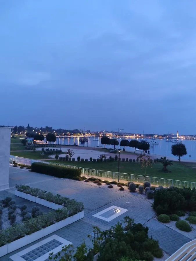 Lux Vista Suite Umag Apartment